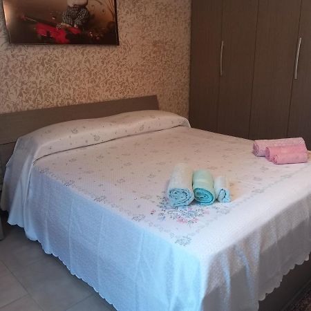 卡塔尼亚Casa Vacanza Patrizia别墅 外观 照片