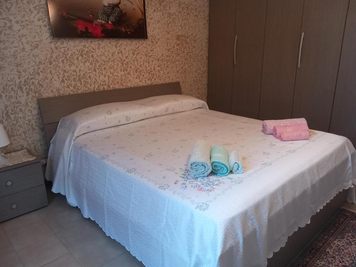 卡塔尼亚Casa Vacanza Patrizia别墅 外观 照片